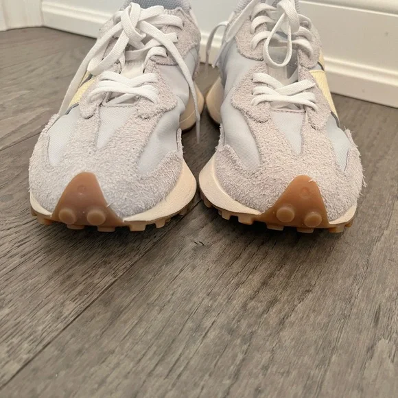 New Balance Women's 327 - Picture 6 of 8